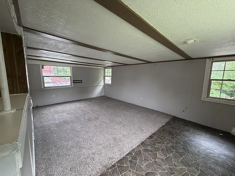 517 W Marion St #C — Photo 2