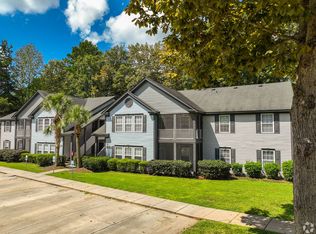 1801 Haddon Hall Dr #104, Charleston, SC 29414