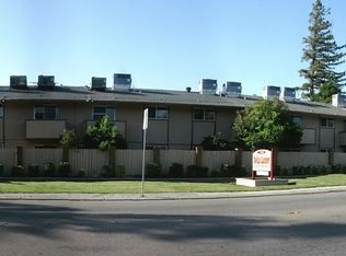 1123 W Swain Rd APT 5, Stockton, CA 95207