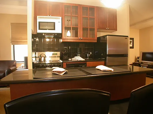 Rented by Global Realty Opportunities | media 4