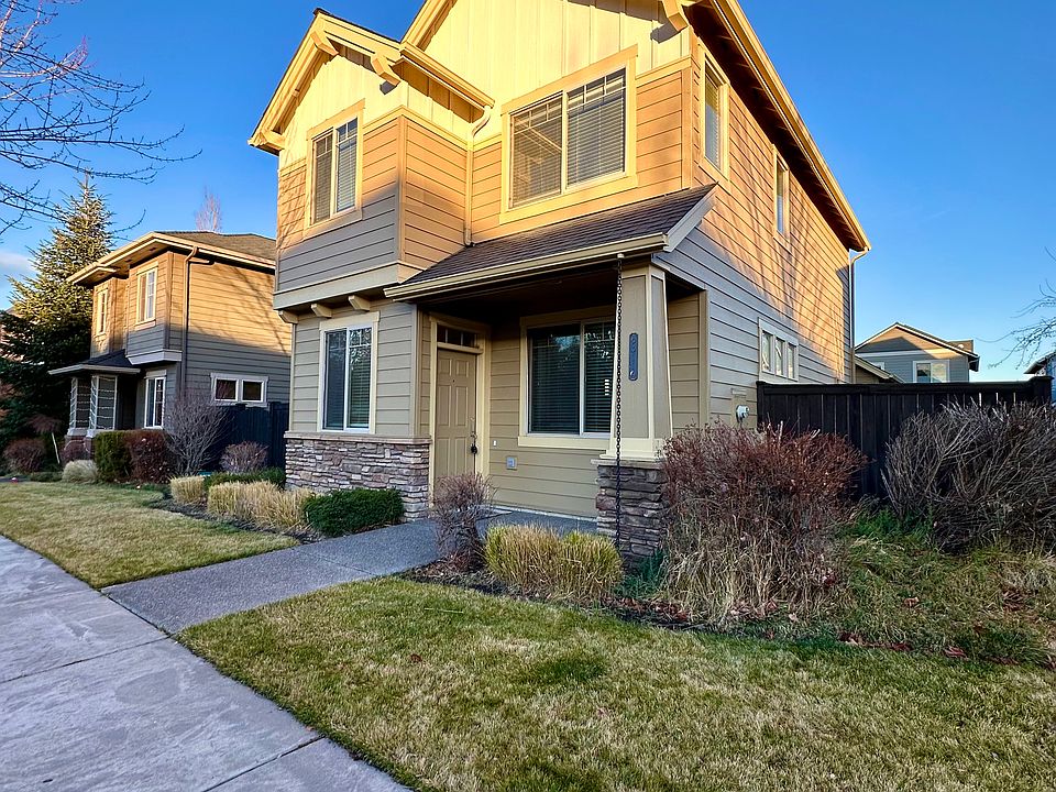 1st image of 63114 Dakota Dr