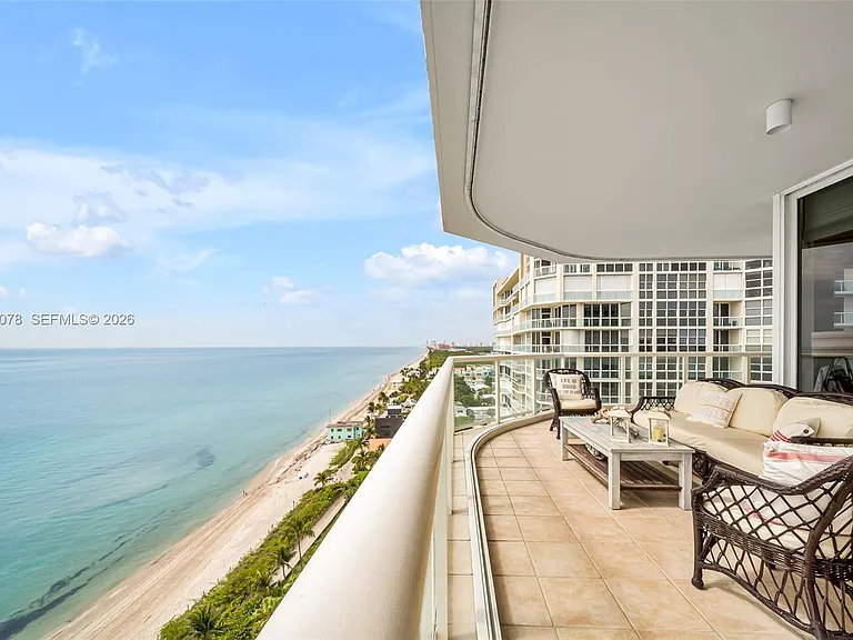 6051 N Ocean Dr #1501 — Photo 30