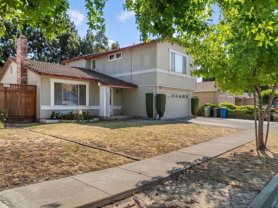 1st image of 36711 Nichols Ave