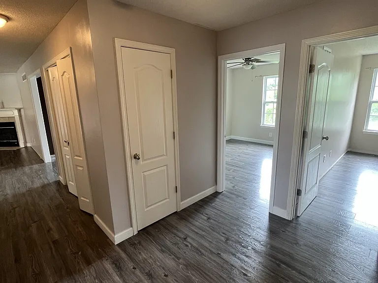 723 Iron Horse Dr — Photo 11