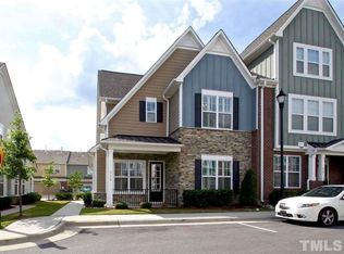 545 Balsam Fir Dr, Cary, NC 27519