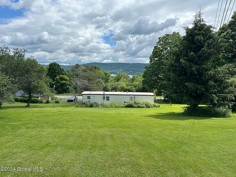 3rd image of 199 Taylor Road