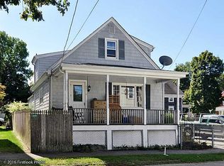8 Lincoln Ave, Bristol, RI 02809
