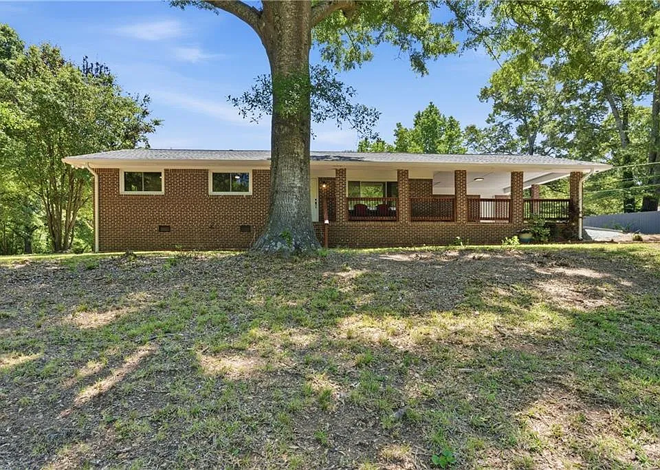 3282 Old Snapping Shoals Rd