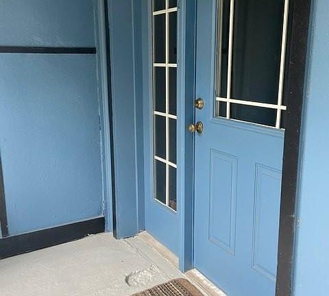 2nd image of 227 W Beresford Ave #1