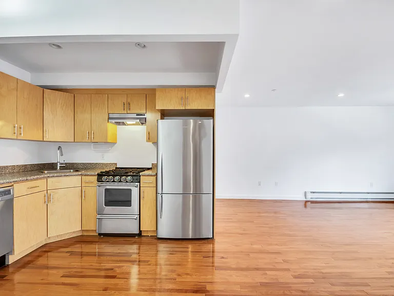 400 15th St #3B — Photo 6