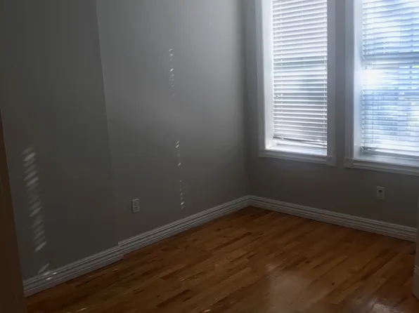 815 Willow Avenue image 11 of 15