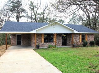 144 Carolyn Dr, Columbus, MS 39702