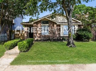 10436 Summer Oaks Dr, Dallas, TX 75227