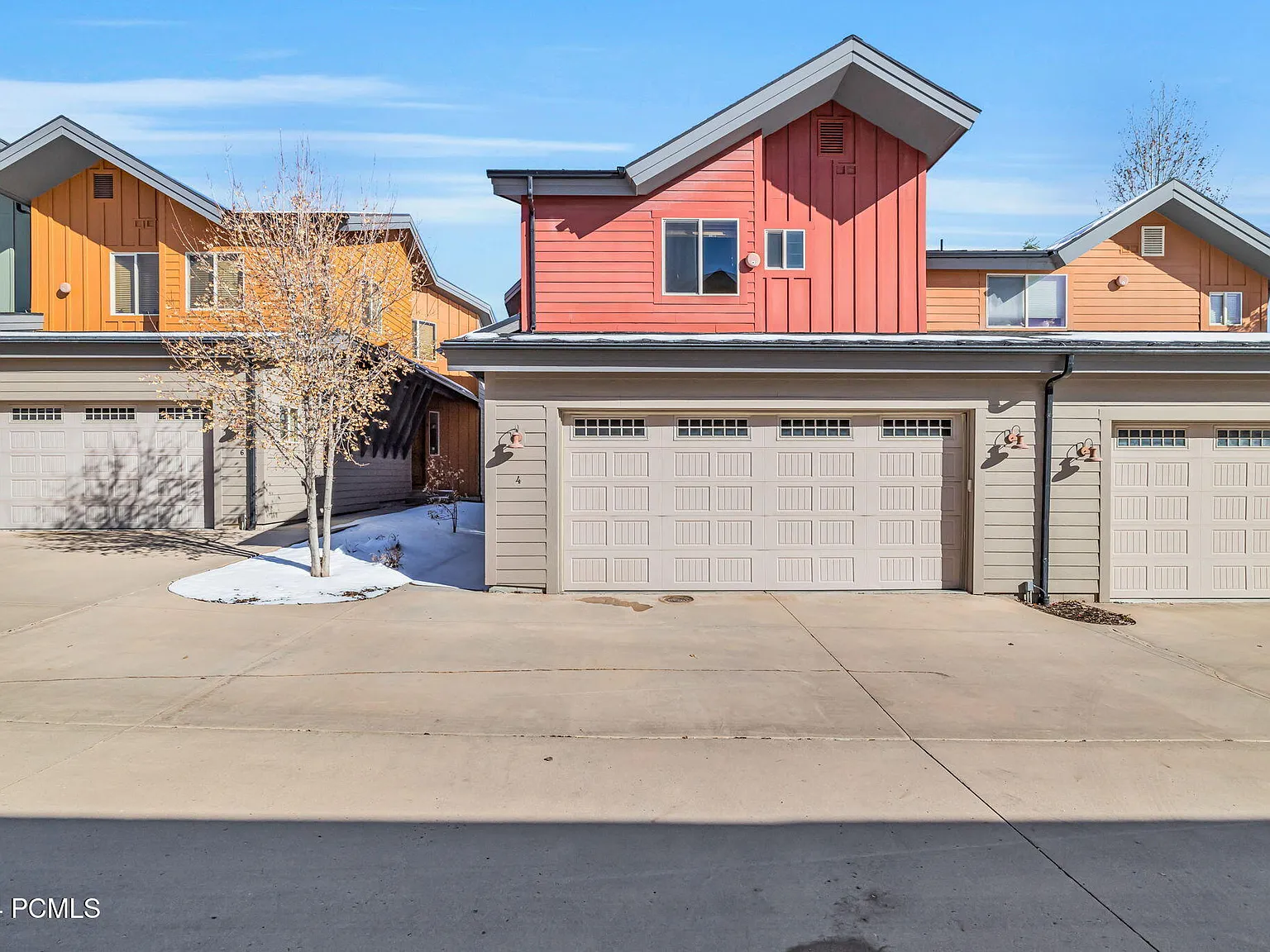 2 bed, 1609 sqft, $3,950 — Photo 1