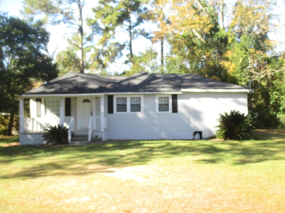 1st image of 403 S Dogwood Dr
