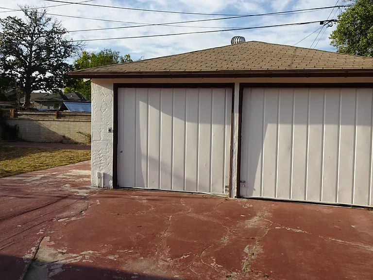 516 W Hedges Ave — Photo 18