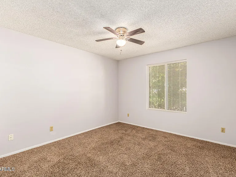 1903 E Balboa Dr — Photo 8