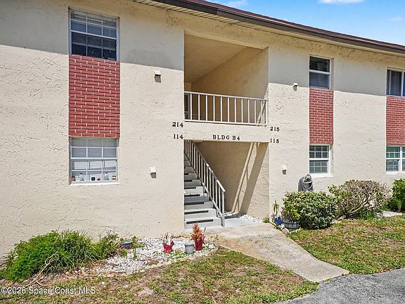 2nd image of 3135 Shady Dell Ln APT 215
