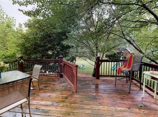 5013 Summit St, Shawnee, KS 66216