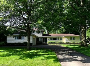 362 Fairway Dr NE, Warren, OH