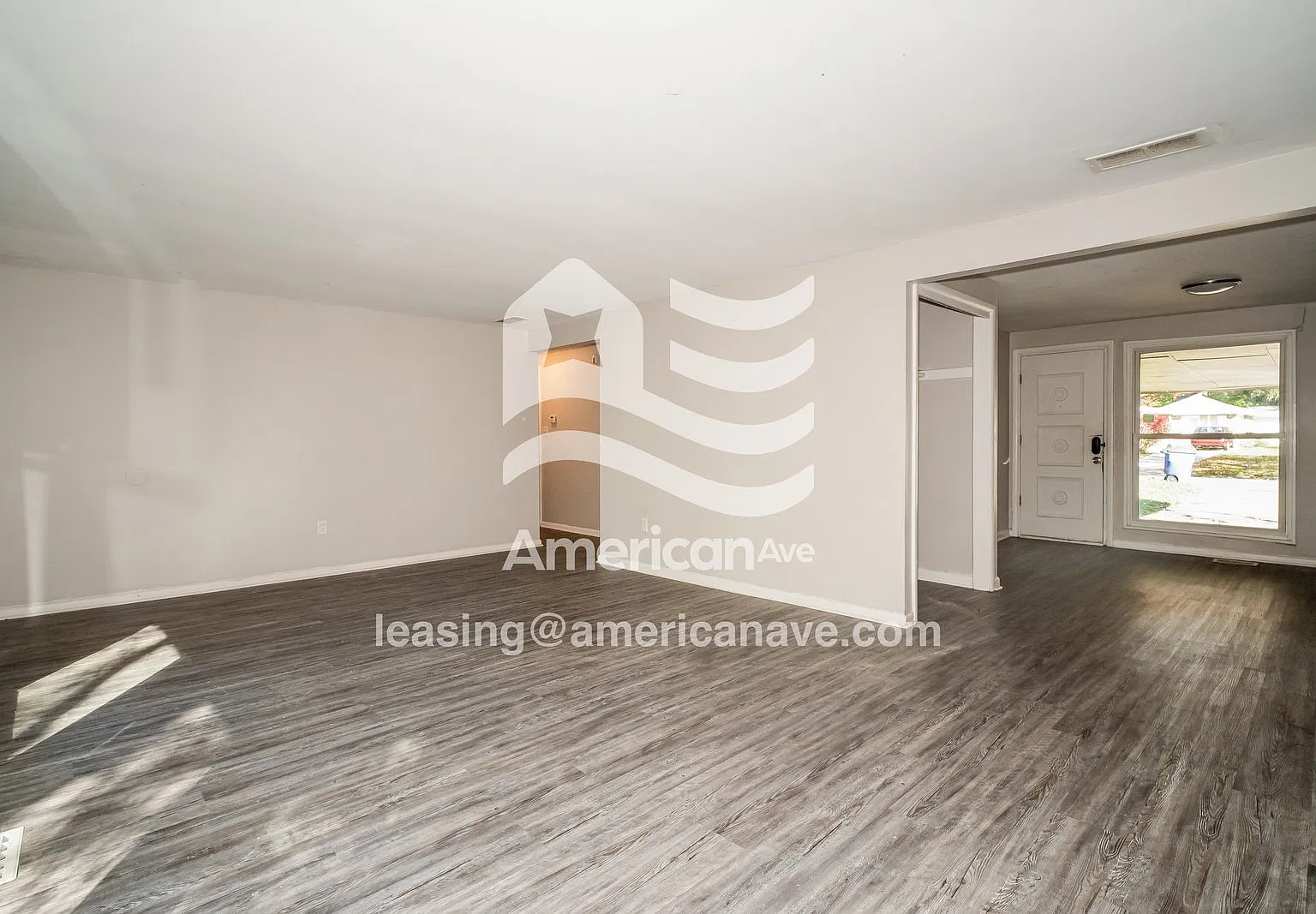 3 bed, 1.0 bath, 1283 sqft, $1,425 — Photo 3