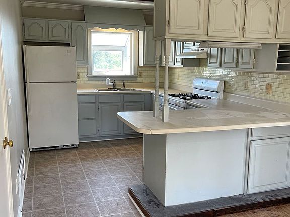 4th image of 4503 Scenic Mountain Dr SE Unit B
