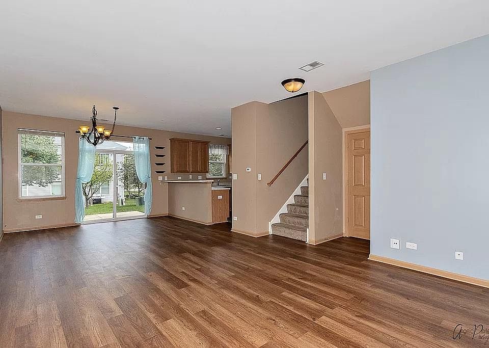 1st image of 1359 Remington Dr #4