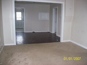 2nd image of 11668 NW Nimitz Rd