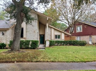 12811 Covey Ln, Houston, TX 77099