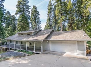 3190 Hazel St, Pollock Pines, CA 95726