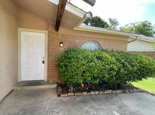 708 Billie Ruth Ln, Hurst, TX 76053