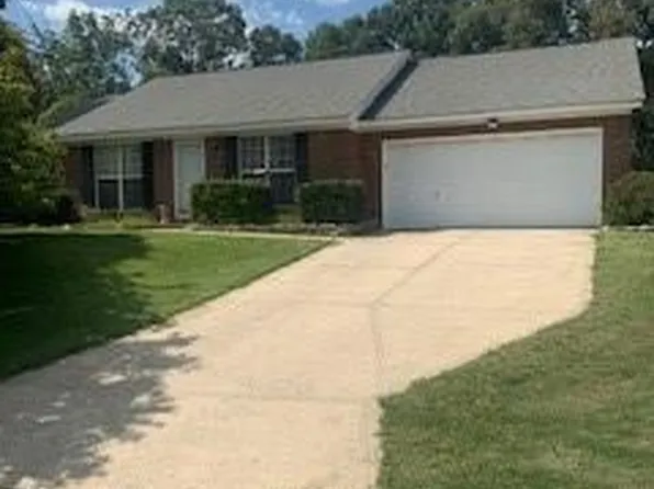 2500 Faircroft Way, Monroe, NC 28110