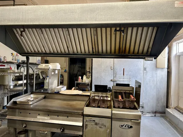 701 N Queen St, Lancaster, PA 17603