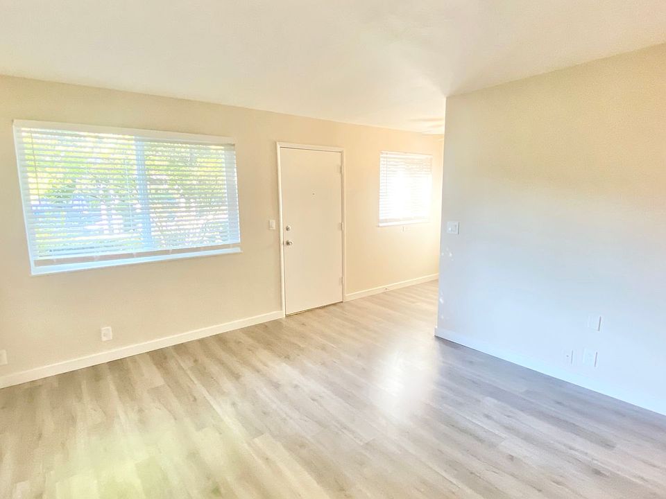 1st image of 1200 Alpine Rd #8