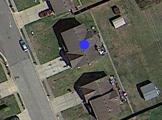 10 Tripp Ter, Hampton, VA 23666