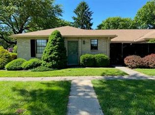 2893 Aronimink Pl, Macungie, PA 18062