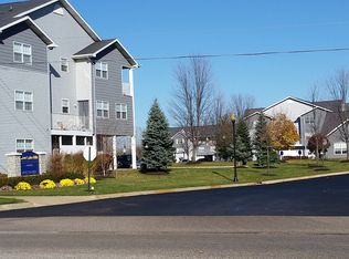 2916 Oshea Ct, Fenton, MI 48430