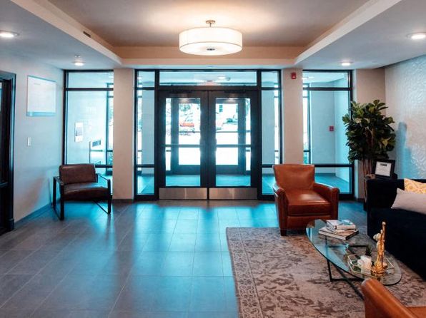 101 W Liberty St #421