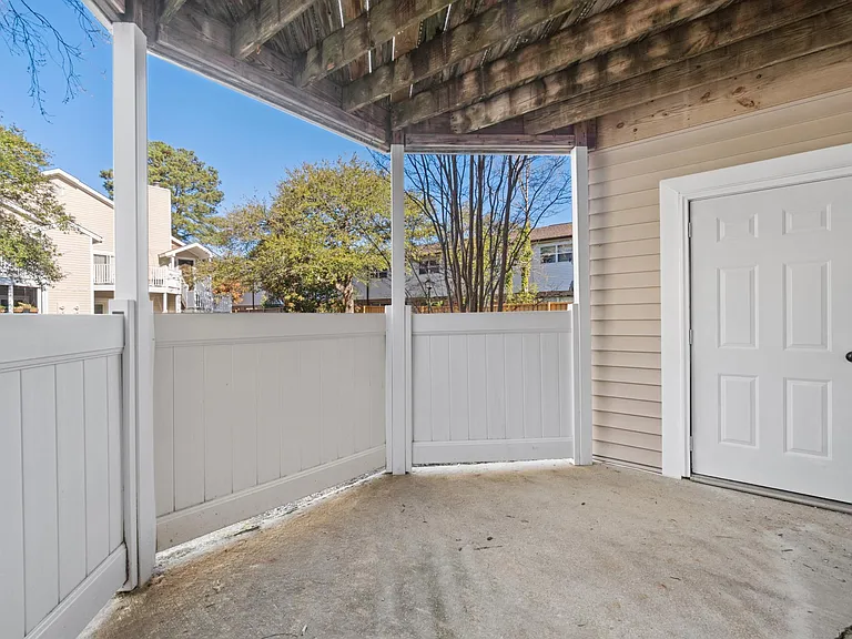 2524 Cove Point Pl — Photo 14