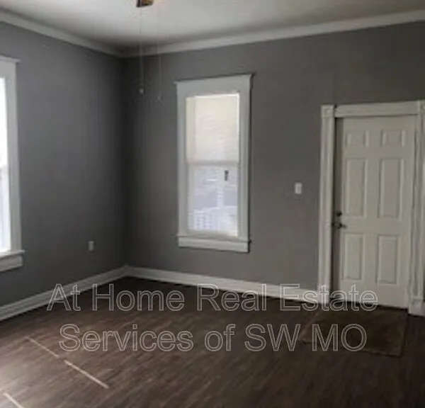 626 S New Ave — Photo 12