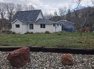 465 15th St, Pomeroy, WA 99347