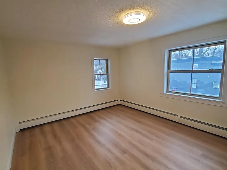 61 Oxford Rd #2 — Photo 11