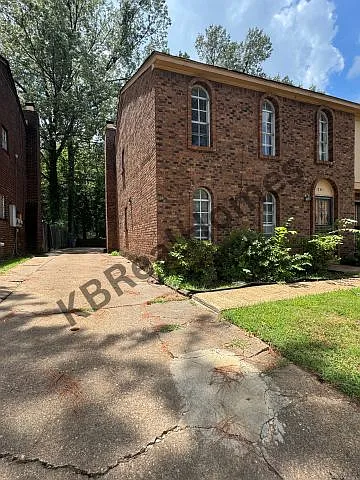 Royal Oaks Cove 1281 - 1 — Photo 2