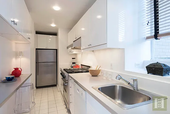 Sold by Halstead Real Estate | media 3