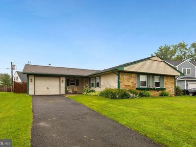 23 Excell Ln, Willingboro, NJ, 08046