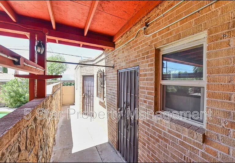 3030 Aurora Ave — Photo 57