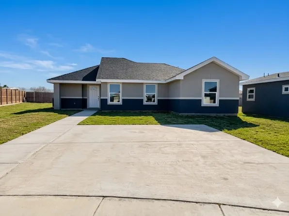 2874 Garden View Dr, Eagle Pass, TX 78852