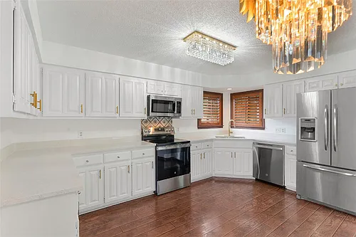 21205 National Dr Photo 1