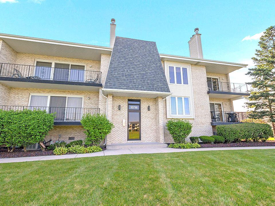 1st image of 15719 Lake Hills Ct Unit 2N
