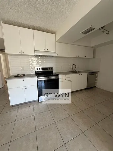1111 E Butler Dr Photo 1